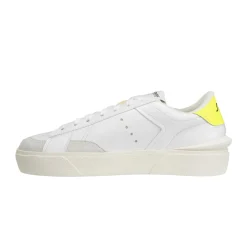 ST001