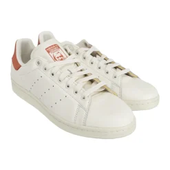 STAN SMITH